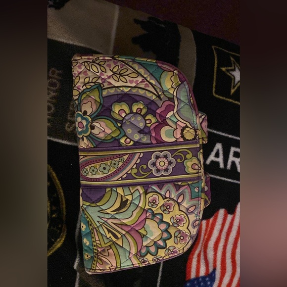 Vera Bradley retired Heather print magnet lock wallet with change purse inside - Picture 4 of 5